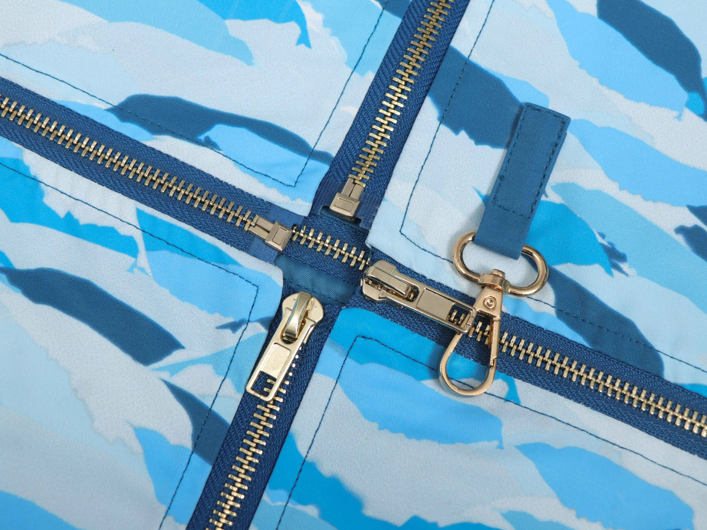 GURU TRENCH x CamoLeaf